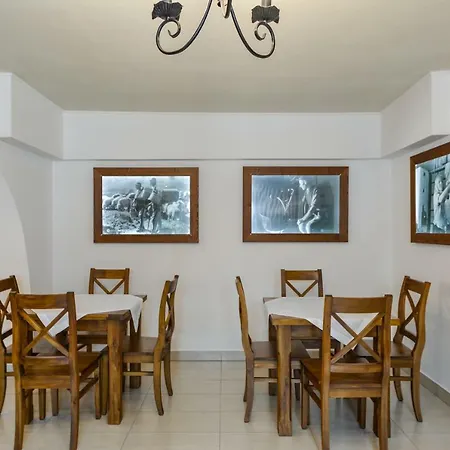 U Bronka Alojamento de Acomodação e Pequeno-almoço 3*