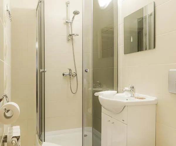 فندق مبيت وإفطار U Bronka